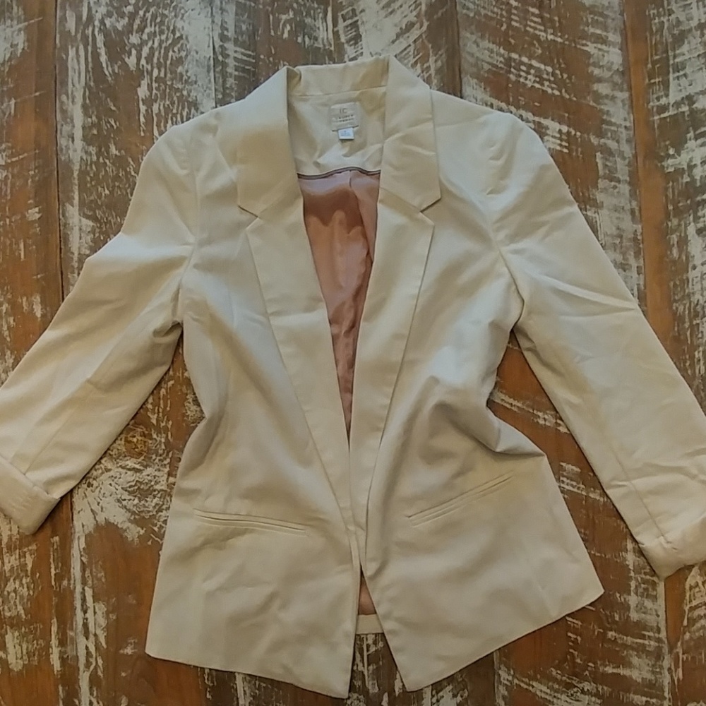 Lauren Conrad Ivory Blazer Size 4